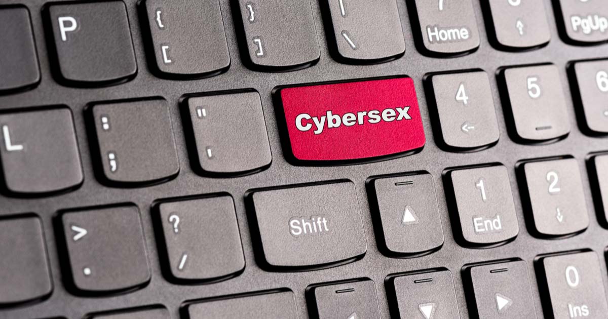 Cybersex Addiction Blamed For Intimacy Issues The Right Step