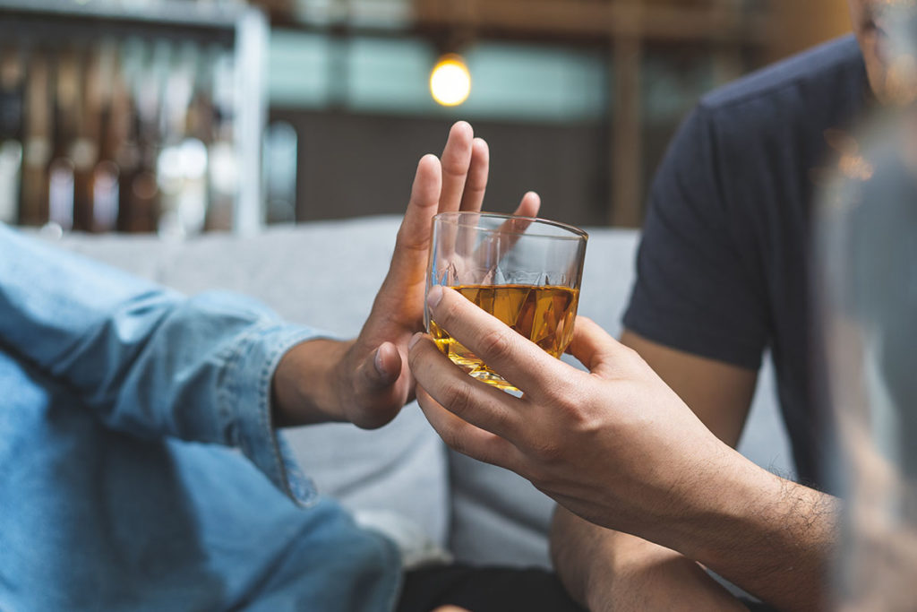 man learns how to stop drinking with help from friend