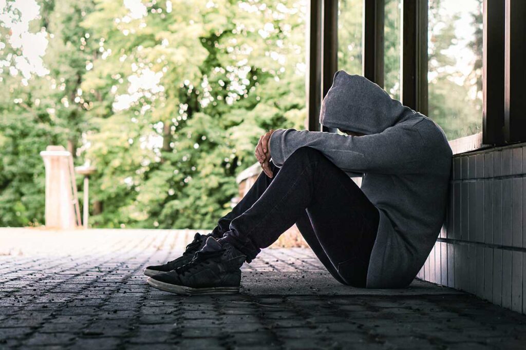 Person experiencing fentanyl abuse side effects